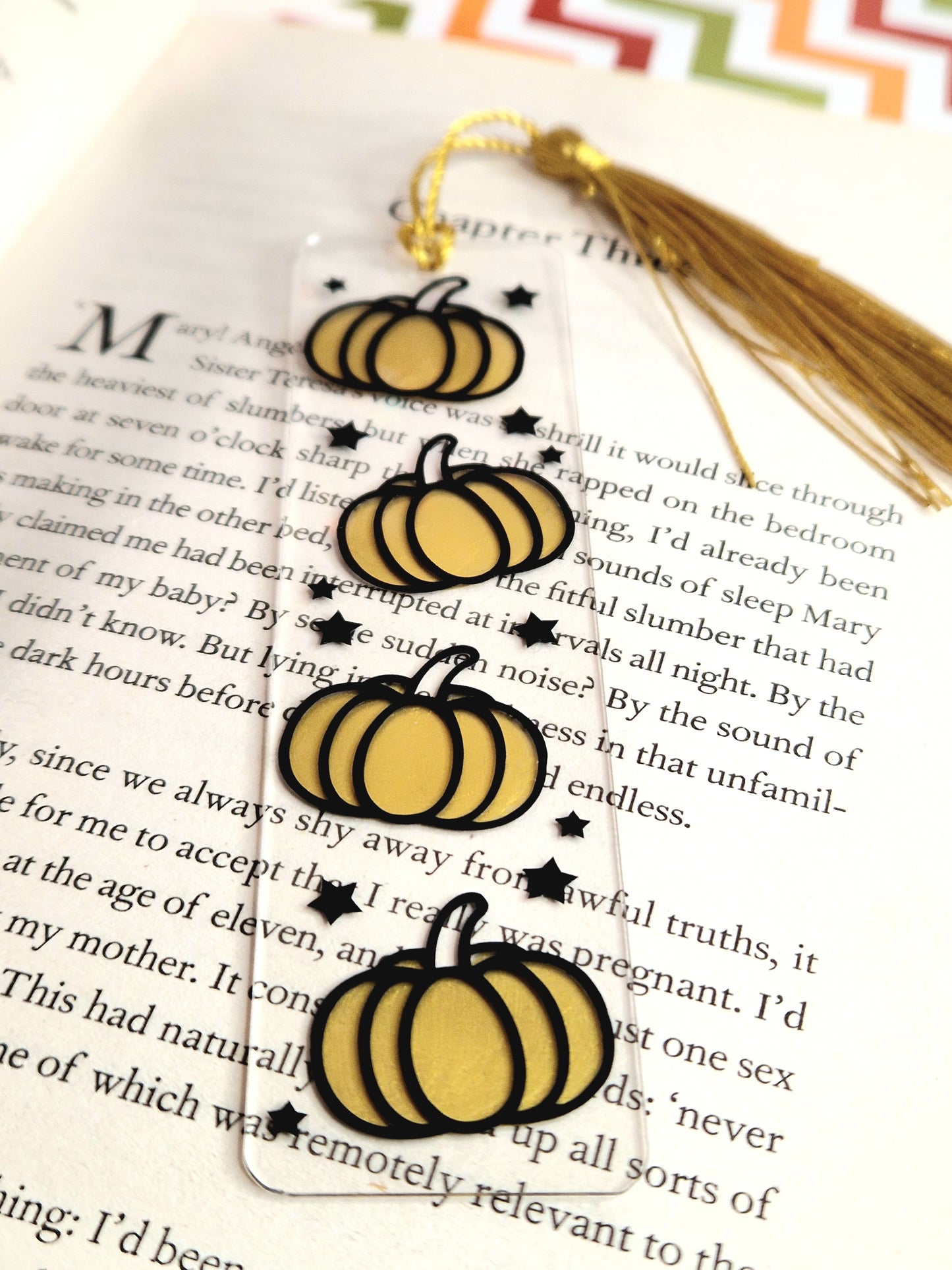 Golden Pumpkin Halloween Acrylic Bookmark | Premium Bookmark | Handmade | Gift Idea | Spooky Season | Autumn gifts | Book lover | Black/Gold