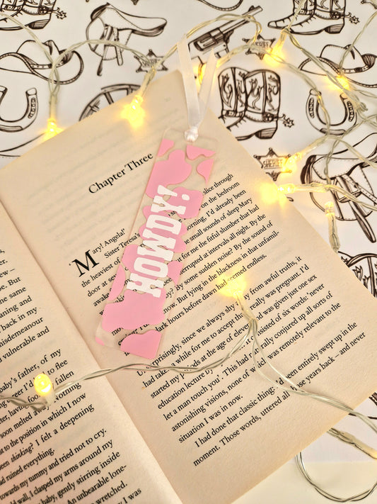 Howdy! Western cowboy | Cowgirl Themed Acrylic Bookmark | Pastel Pink and White | Booklover | Reading Gift | Gift Idea | Cow Print