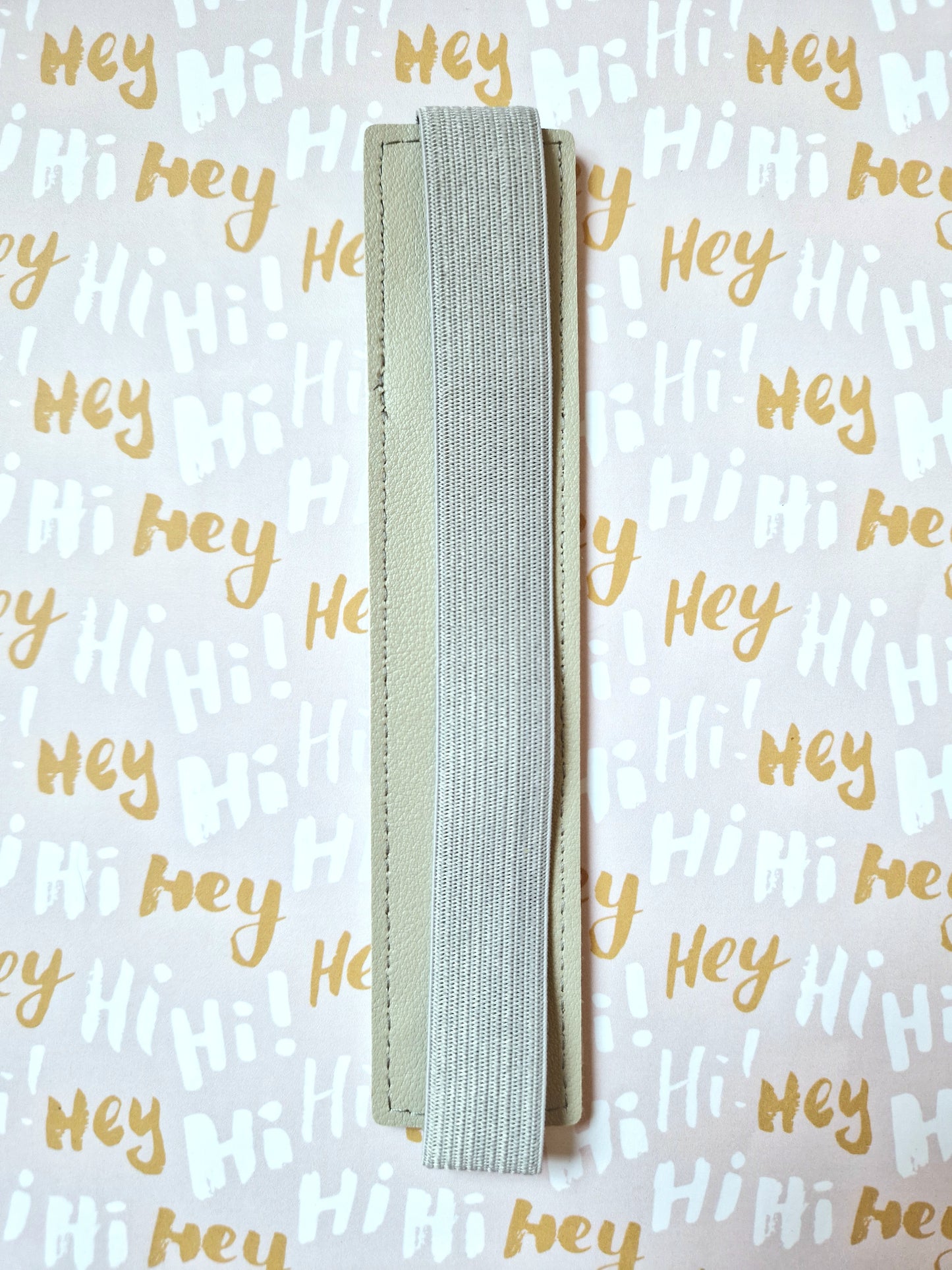 Personalised Faux Leather Premium Pen Holder - Notebook | Journal Accessories | Pen Accessory | Gift Idea | Stationary | Back to Uni | Grey